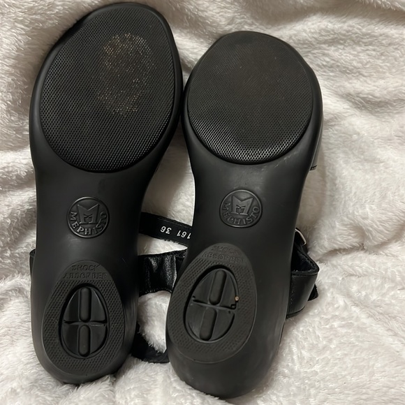 Mephisto black leather sandals buckle accent - Picture 9 of 12